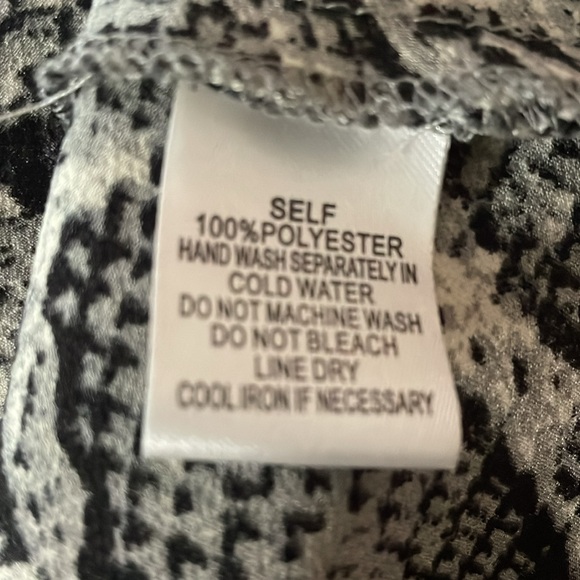 Cotton candy LA reptile print slip dress size medium - Picture 8 of 11